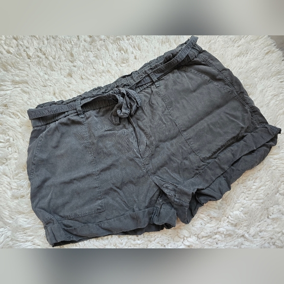 Aerie Women's Gray Casual Shorts - Picture 4 of 8